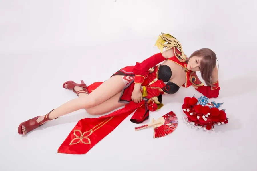 Full Size XYCOLO Dolls Yuri E-cup Big Tits Sex Doll 170cm Slim American Love Doll for Male view 5
