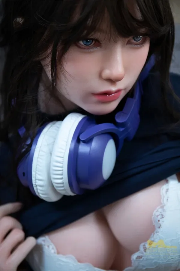 Oaklee 166cm (5.45ft) Silicone Sex Dolls C Cup Erotic Irontech Doll S10 Smooth Skin Asian Love Doll Neat Real Dolls view 1