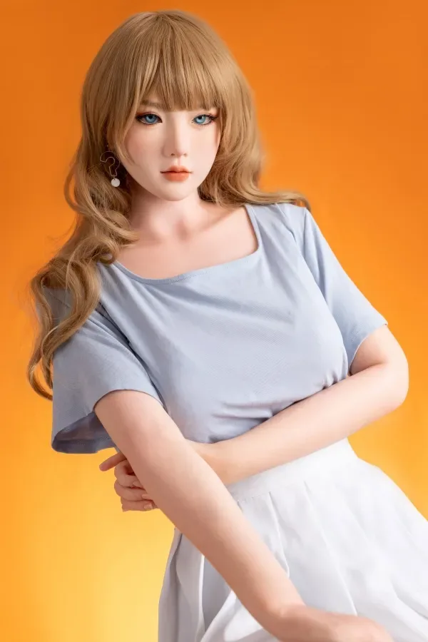 168cm C-cup Silicone Bezlya Dolls Asian Sweet Looking Blonde Curvy Hair High Quality Love Doll Clara view 7