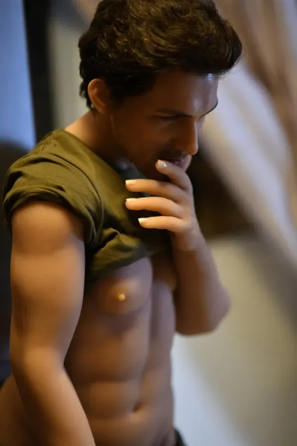 Tom 170cm Silicone Head + TPE Body 6YE Doll Handsome Tan Skin Firm Muscles Huge Penis Male Sex Dolls view 3