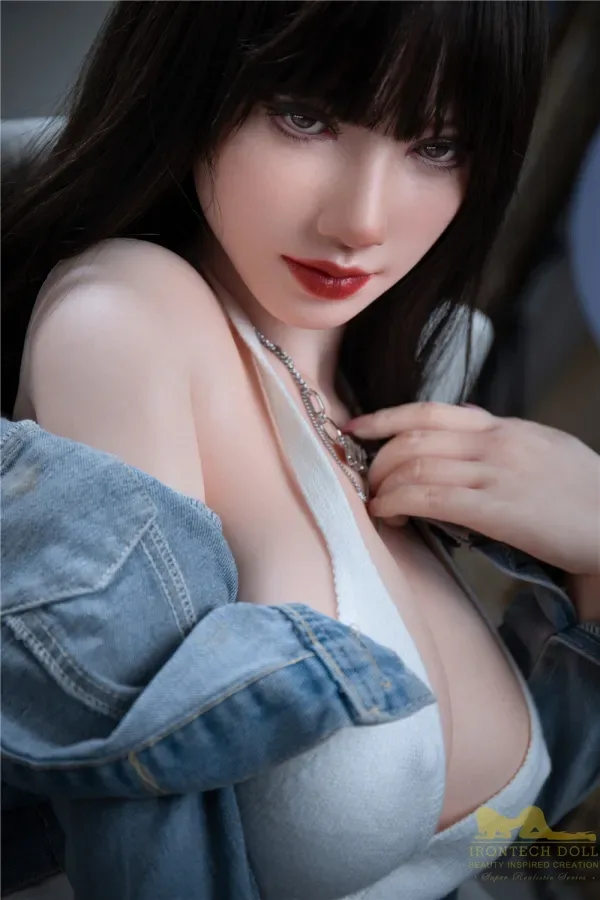 Kristen 165cm Beautiful Sex Doll Irontech S30 Silicone Love Dolls G-cup Huge Breast Asian Real Doll view 3