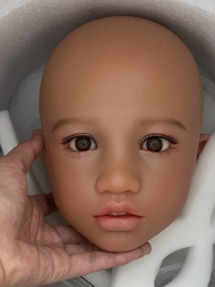 TinyDoll Sabrina Soft Silicone Head - Image 5