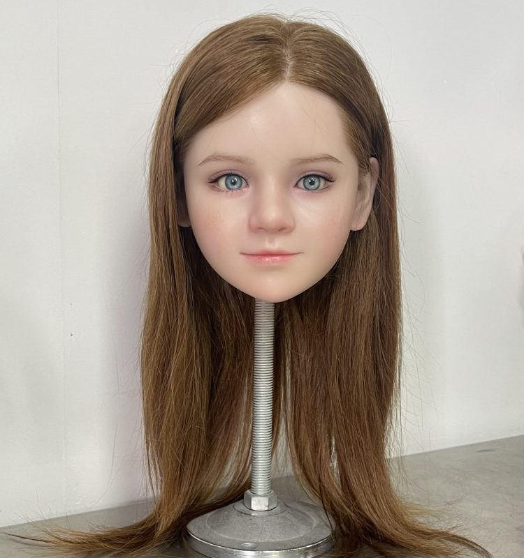 TinyDoll Laura Hard Silicone Head